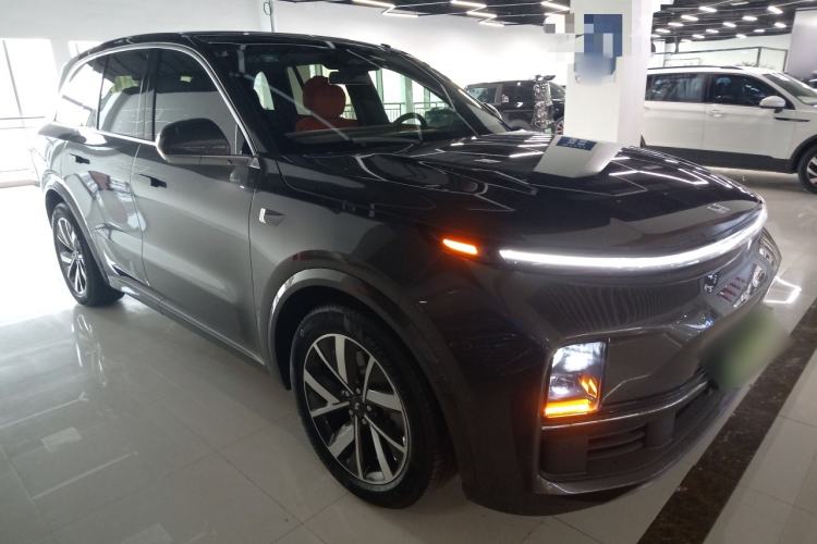 Used Li Auto L8 2023 Pro Model
