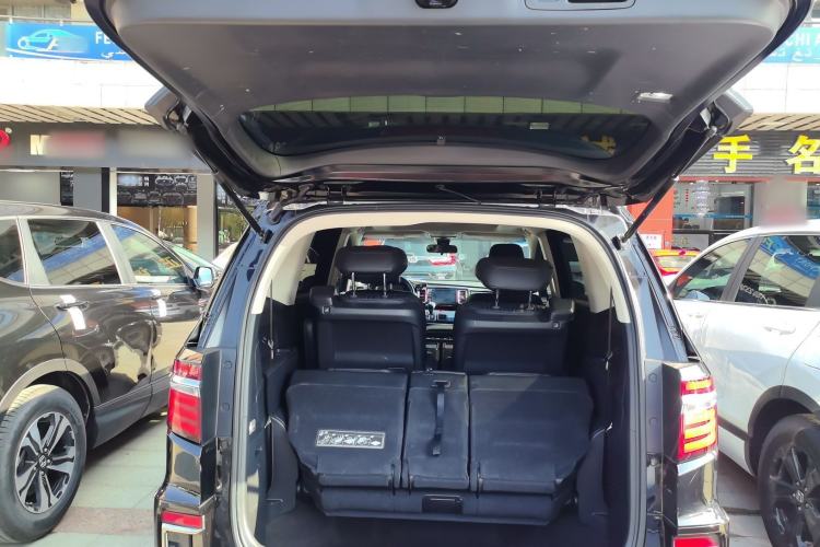 Used Honda Elysion 2019 2.0L Hybrid Supreme Edition
