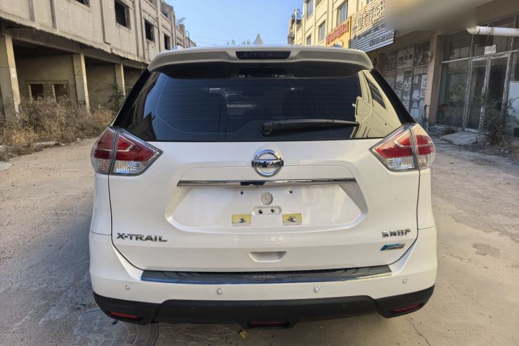 Used Nissan X-Trail 2015 2.0L CVT Comfort MAX Edition 2WD
