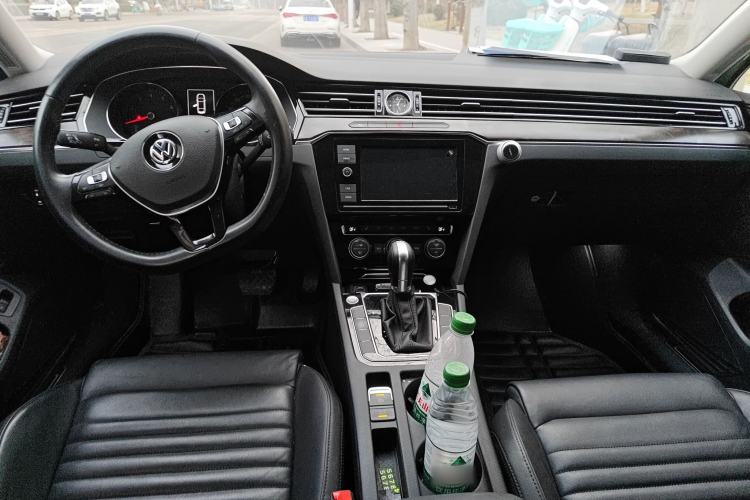 Used Volkswagen Magotan 2019 330TSI DSG Luxury Version China VI Standard
