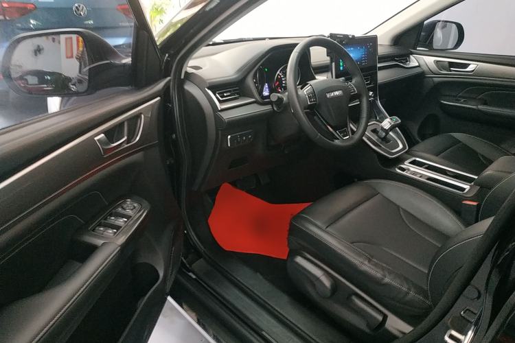 Used Haval M6 2021 PLUS 1.5T DCT Luxury Smart Connectivity Model
