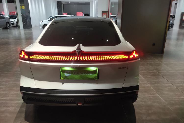 Used  SL03 2023 200Max Range-Extended Version
