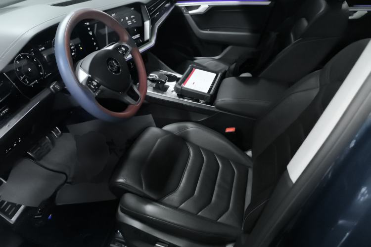 Used Volkswagen Touareg 2019 2.0 TSI Ruiyi Edition China V Standard
