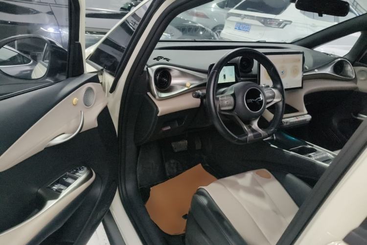 Used BYD Dolphin 2023 420 km Fashion Edition