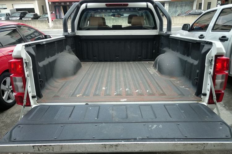 Used Great Wall Wingle 7 2022 2.0T Diesel Two-Wheel Drive Practical Version Big Double Cab GW4D20M
