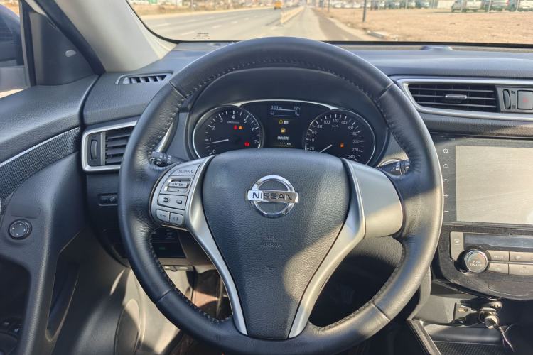 Used Nissan X-Trail 2014 2.5L CVT Luxury Edition 4WD