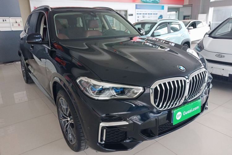 Used BMW X5 2022 Restyled xDrive 30Li Luxury Version M Sport Package