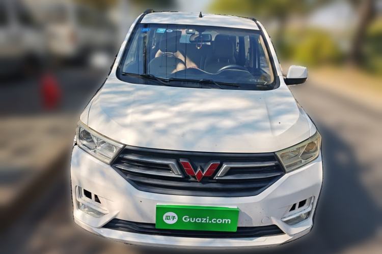 Used Wuling Hongguang 2018 1.5L S Comfort Model L2B
