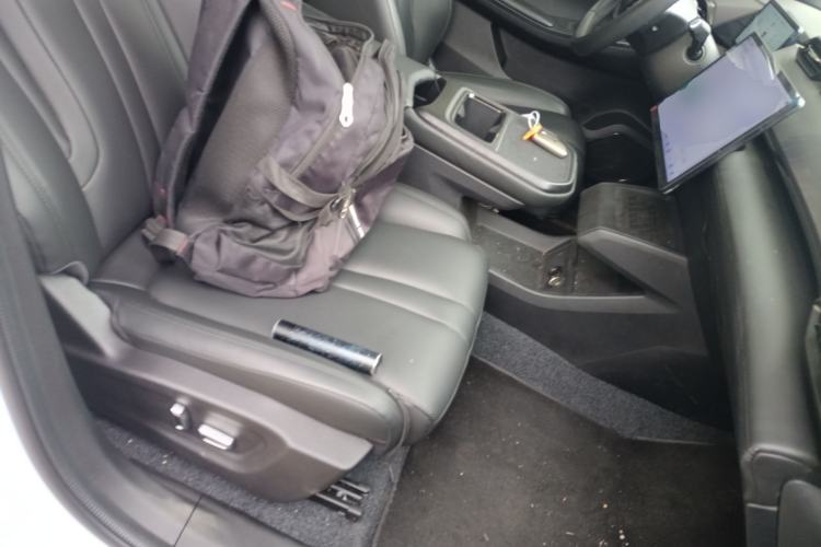 Used  06 2025 Model 520km