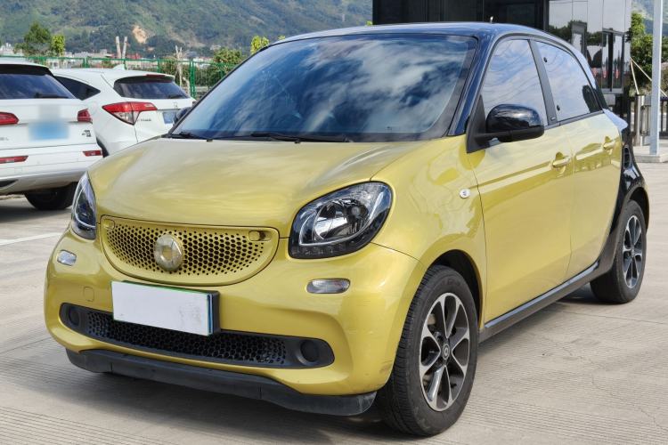 Used  forfour 2016 1.0L 52 kW Passion Edition
