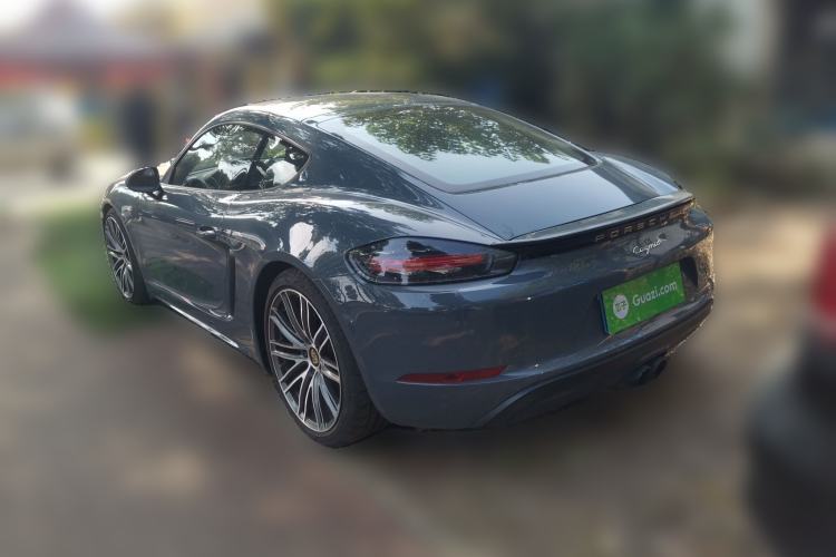 Used Porsche 718 2016 Cayman 2.0T
