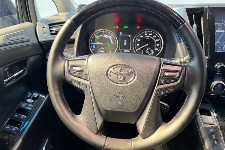 Used Toyota Vellfire 2020 Dual-Engine 2.5L HV Luxury Edition

