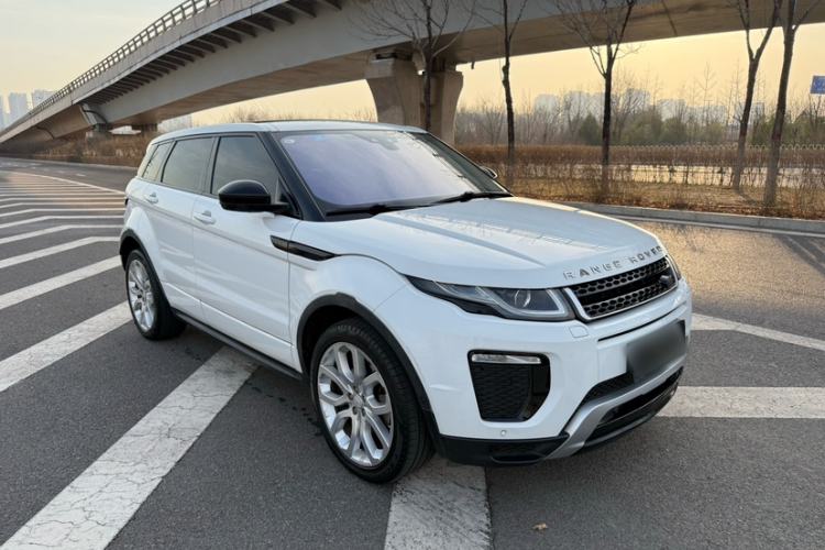 Used Land Rover Range Rover Evoque 2018 240 PS SE DYNAMIC Smart Edition
