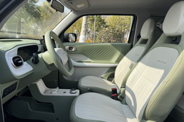 Used  Panda 2025 210km Panda Rider
