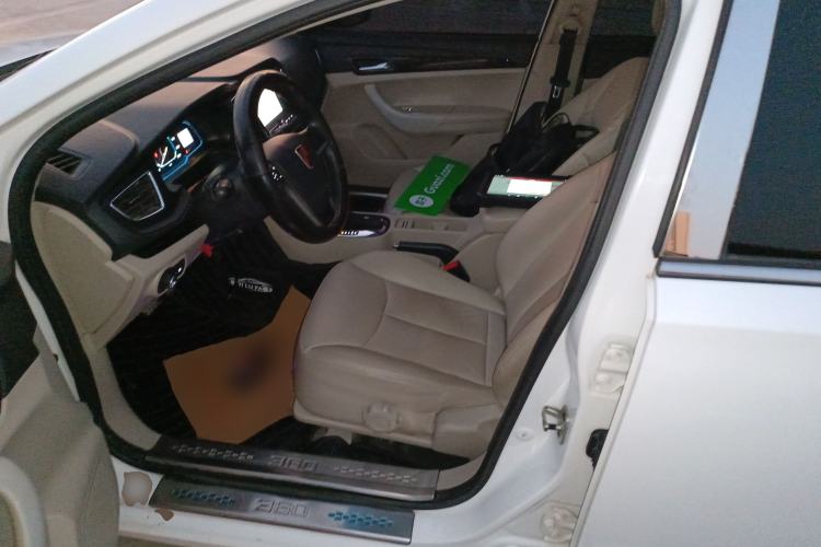 Used Roewe 360 2015 1.5L Automatic Luxury Edition
