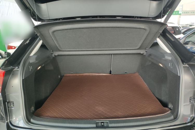 Used Volkswagen Teramont X 2022 330TSI Two-Wheel-Drive Luxury Edition
