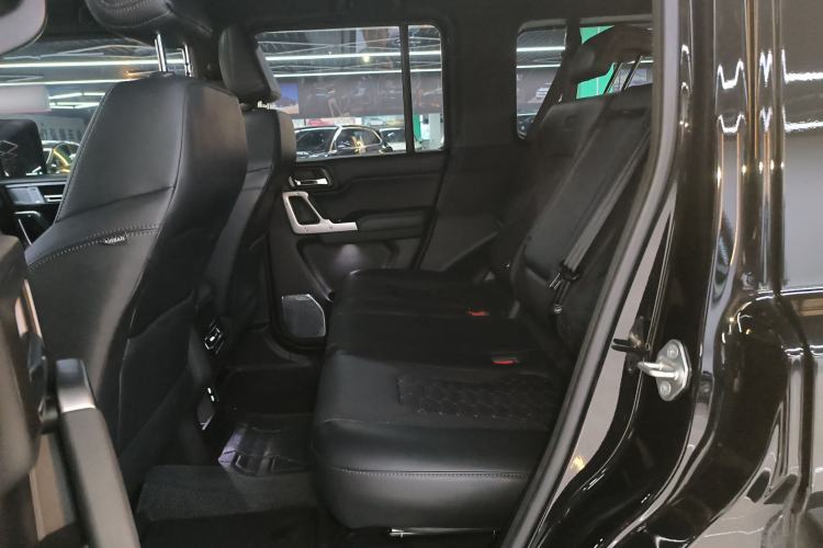 Used  T01 2024 2.0T Explorer
