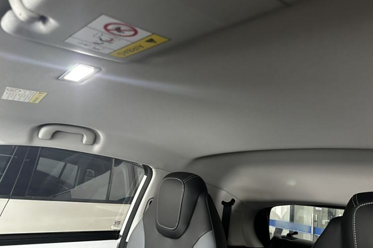 Used Roewe Clever 2022 311km QiQi BoBo Edition
