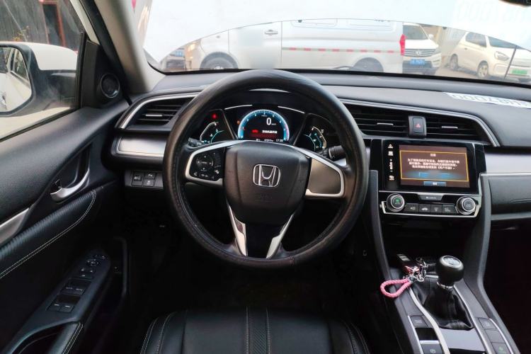 Used Honda Civic 2016 220TURBO Manual Luxury Edition
