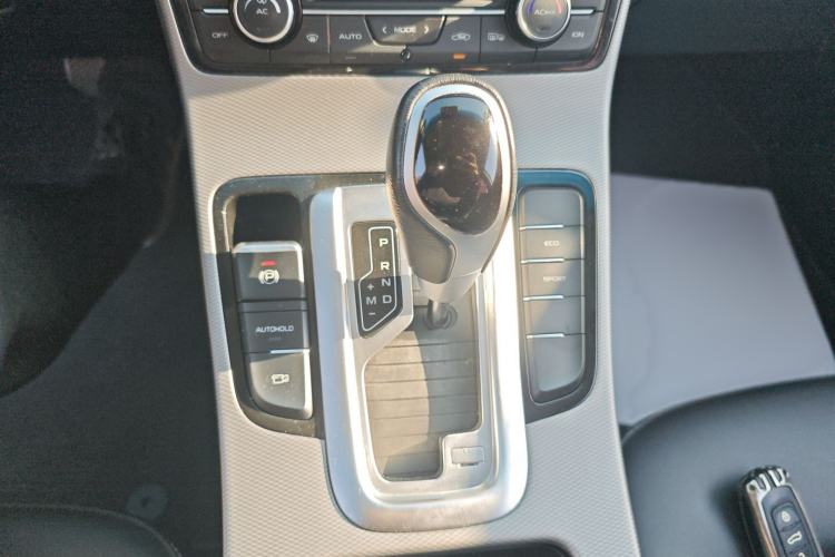 Used Geely Auto Emgrand GL 2018 1.4T DCT Elite Smart Connectivity Version
