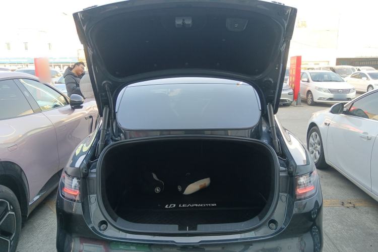 Used Leapmotor C01 2024 Range-Extended 216 Luxury Edition
