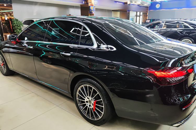 Used Mercedes-Benz E-Class 2021 Facelift E 260 L
