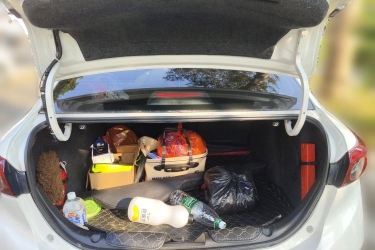 Used Mazda Mazda 3 Axela 2017 Sedan 1.5L Automatic Luxury Model China VI Standard
