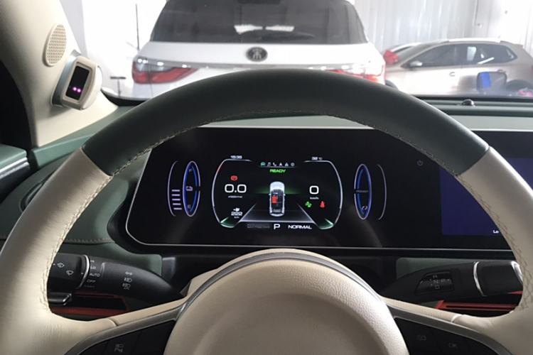 Used ORA Good Cat 2023 401 km Standard Range Premium Trim Ternary Lithium
