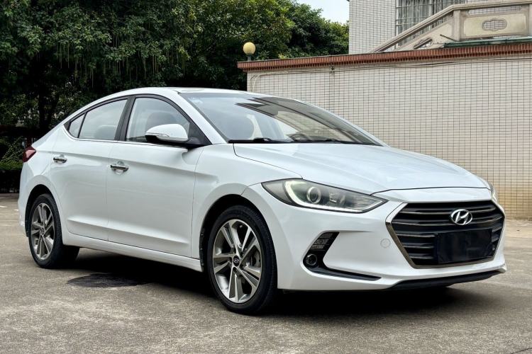 Used Hyundai Elantra 2016 1.6L Automatic ZhiXuan – Elite Version
