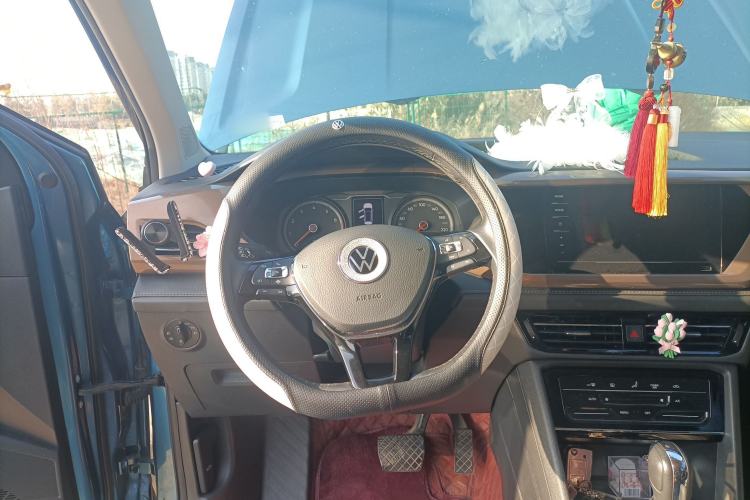 Used Volkswagen Tharu 2021 280TSI Two-Wheel Drive Comfort Edition
