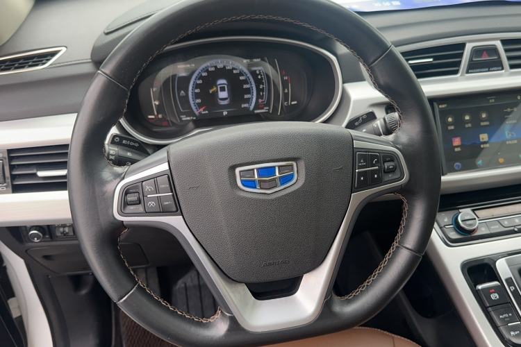 Used Geely Auto Emgrand X7 Sport 2016 1.8TD Automatic ZhiZun Version
