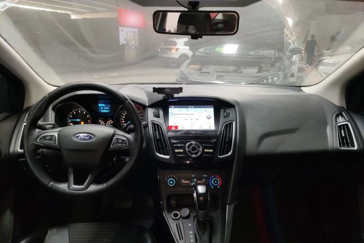 Used Ford Focus 2018 Hatchback Classic 1.6L Automatic Trendy SmartDrive Edition