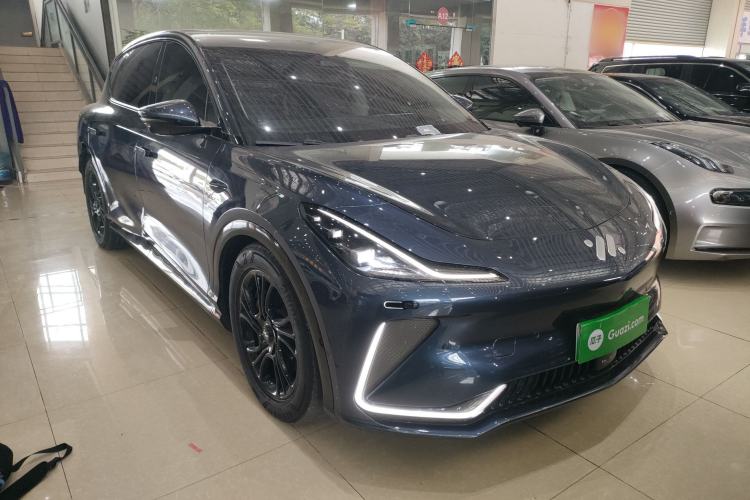 Used  LS7 2023 100kWh Lux Rear-Drive Version
