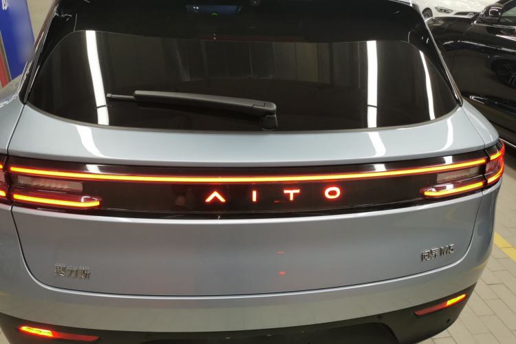 Used Hima AITO M5 2024 Extended-Range Max Rear-Wheel Drive Advanced Intelligent Driving Version
