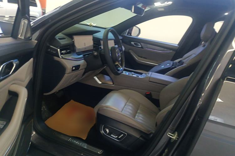 Used Lynk & Co 09 EM-P 2023 2.0TD EM-P Long-Range Version PM 7-Seater