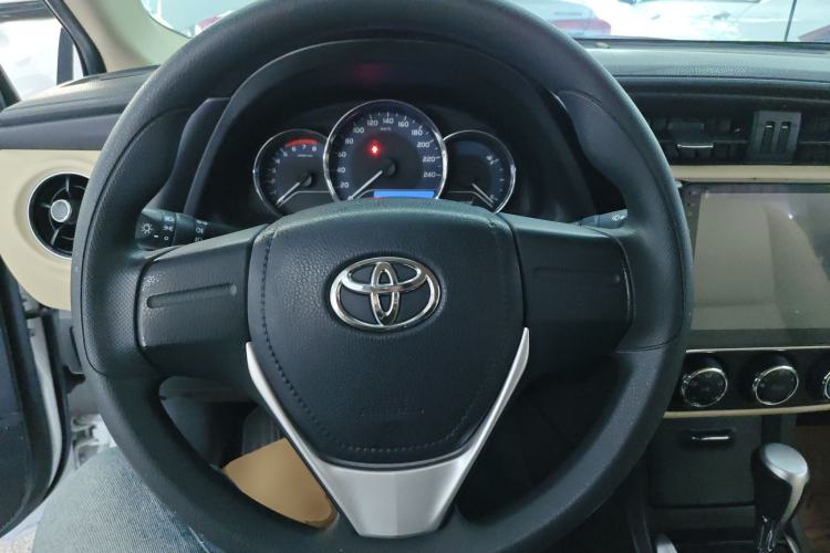 Used Toyota Corolla 2017 Revised Version 1.2T S-CVT GL