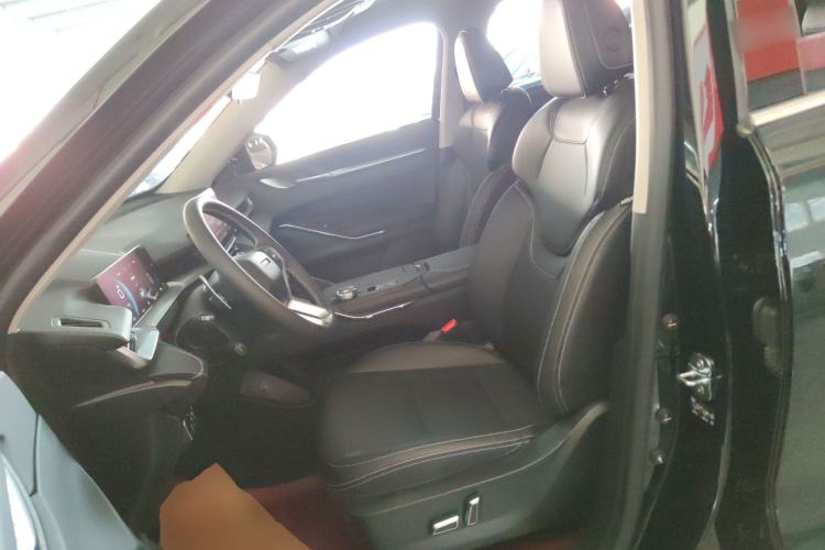 Used Haval H6 2024 1.5T Two-Wheel-Drive Classic Edition
