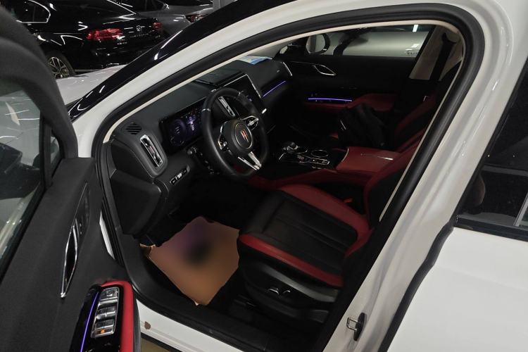 Used Hongqi HS3 2023 1.5T Two-Wheel Drive Shanwei Edition
