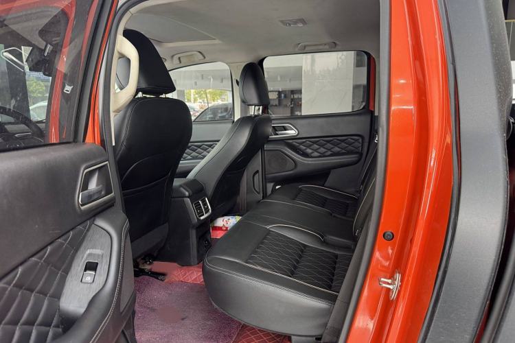 Used Great Wall Poer 2021 2.0T Global Version Automatic Diesel 4x4 Comfort Trim Standard Box GW4D20M