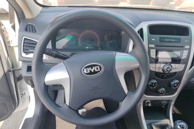 Used BYD F3 2015 Energy-Efficient Model 1.5L Manual Comfort Edition