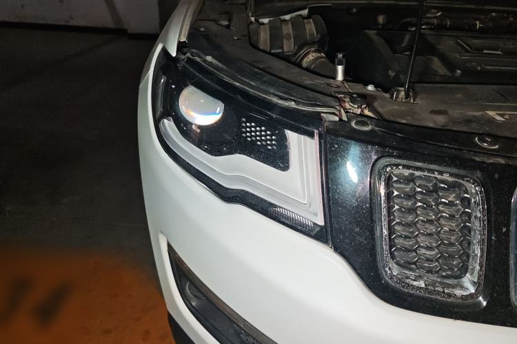 Used Jeep Compass 2017 200T Automatic Family Edition
