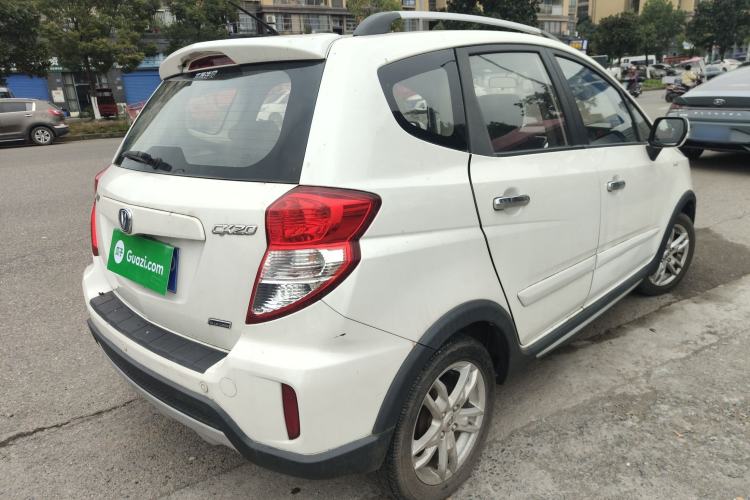 Used Changan CX20 2014 1.4L Manual Sunroof Navigation Version China V Standard
