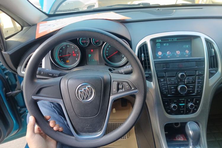 Used Buick GT 2014 XT 1.6L Automatic Fashion Edition
