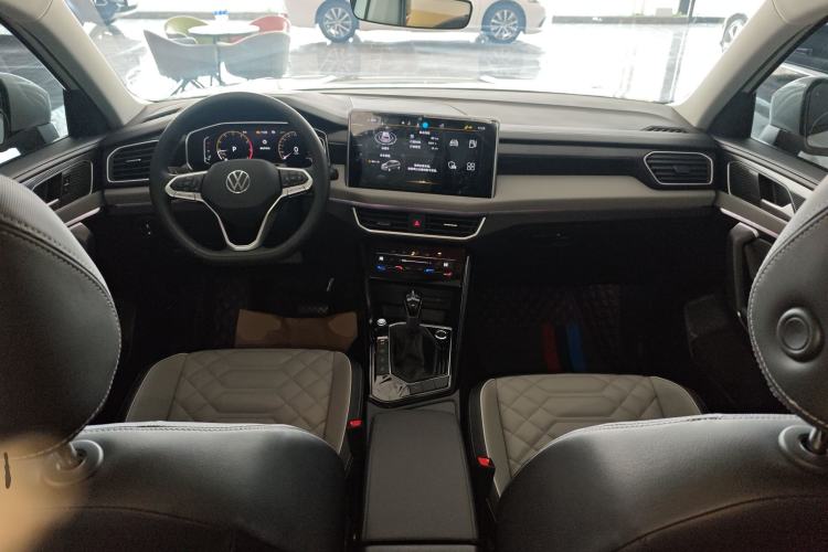 Used Volkswagen Tayron 2023 330TSI Two-Wheel-Drive Luxury Plus Advanced Version
