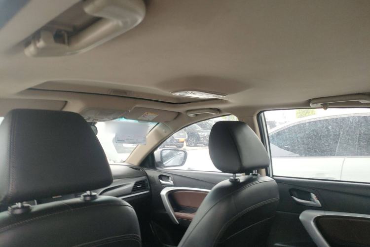 Used Geely Auto Emgrand 2017 Hatchback RS Million Edition 1.5L Manual Upward Version
