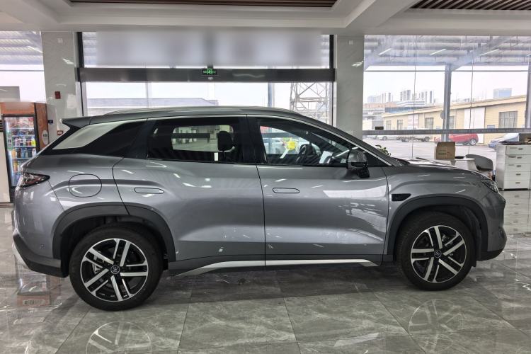 Used BYD Song L DM-i 2025 Intelligent Driving Version 112 km Beyond-Range Type