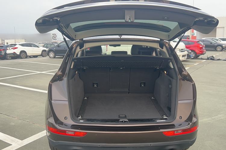 Used Audi Q5 2016 40 TFSI Comfort Model
