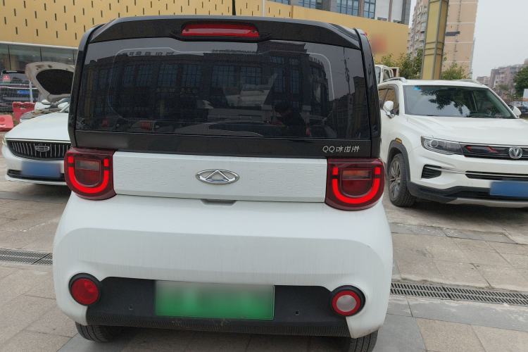 Used Chery QQ Ice Cream 2022 170km Sundae Phosphate Lithium-Ion
