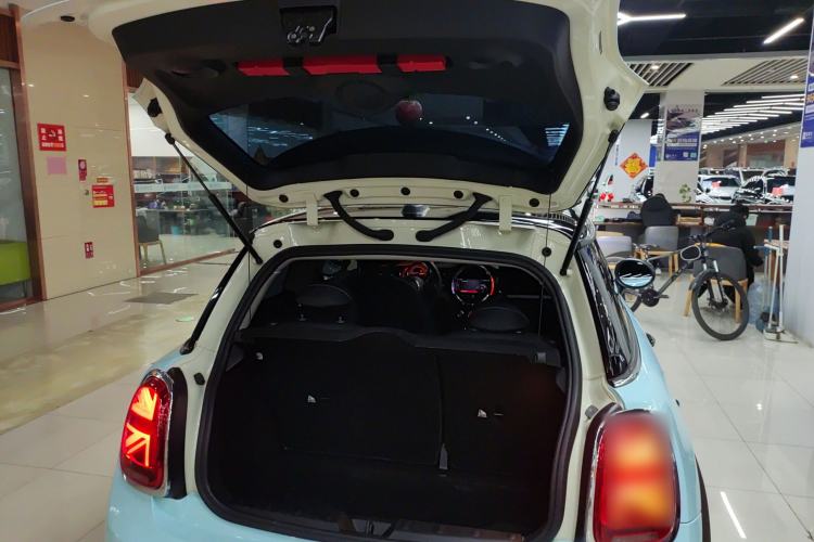 Used  MINI 2022 1.5T ONE
