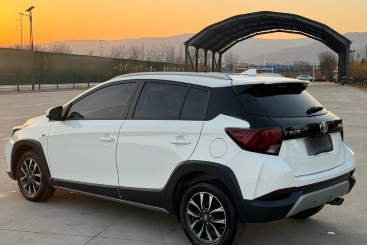 Used Toyota YARiS L Zhi Xuan 2022 X-Trail 1.5L CVT Leading PLUS Edition